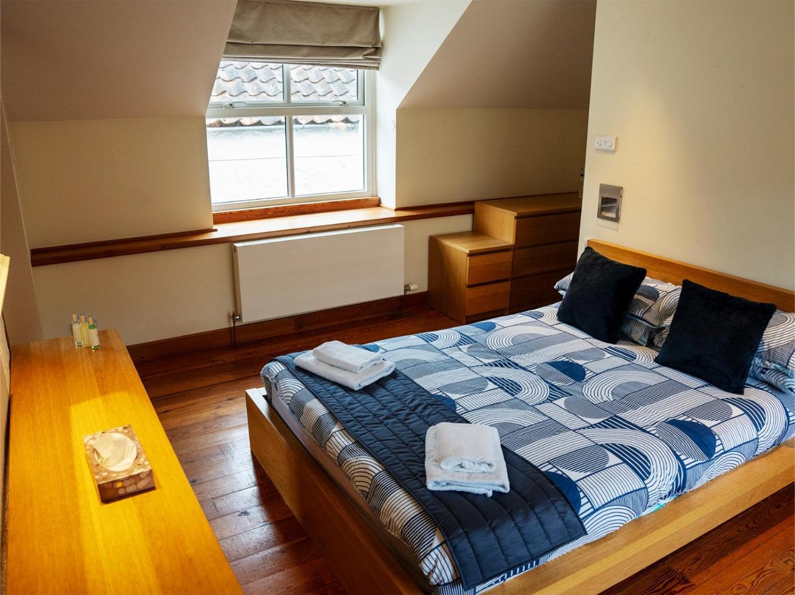 2 Bedroom Characterful Semi-Detached House, Enviably Located With Balcony And Terrace St Andrews Bagian luar foto